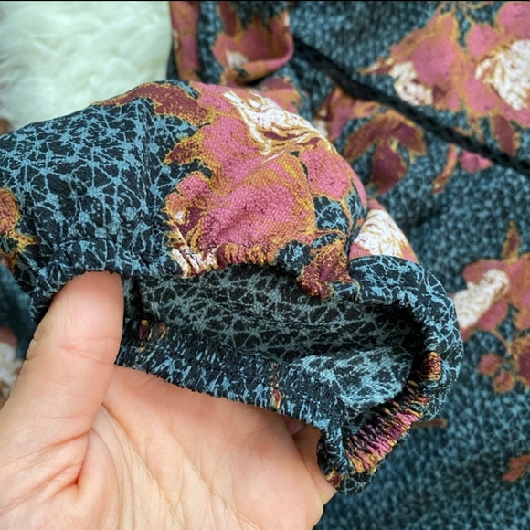 ECU KNOX ROSE TOP - Picture 4 of 8